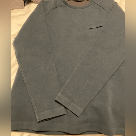 Respect Your Universe sweatshirt - Picture 1 of 3